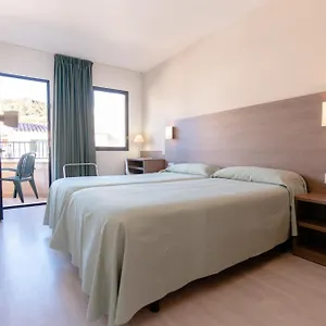 Loar Aparthotel